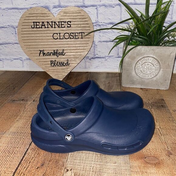 CROCS NAVY CLOG CLOSED TOE - Picture 2 of 11